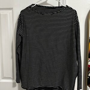 Black and White Striped Lululemon Top